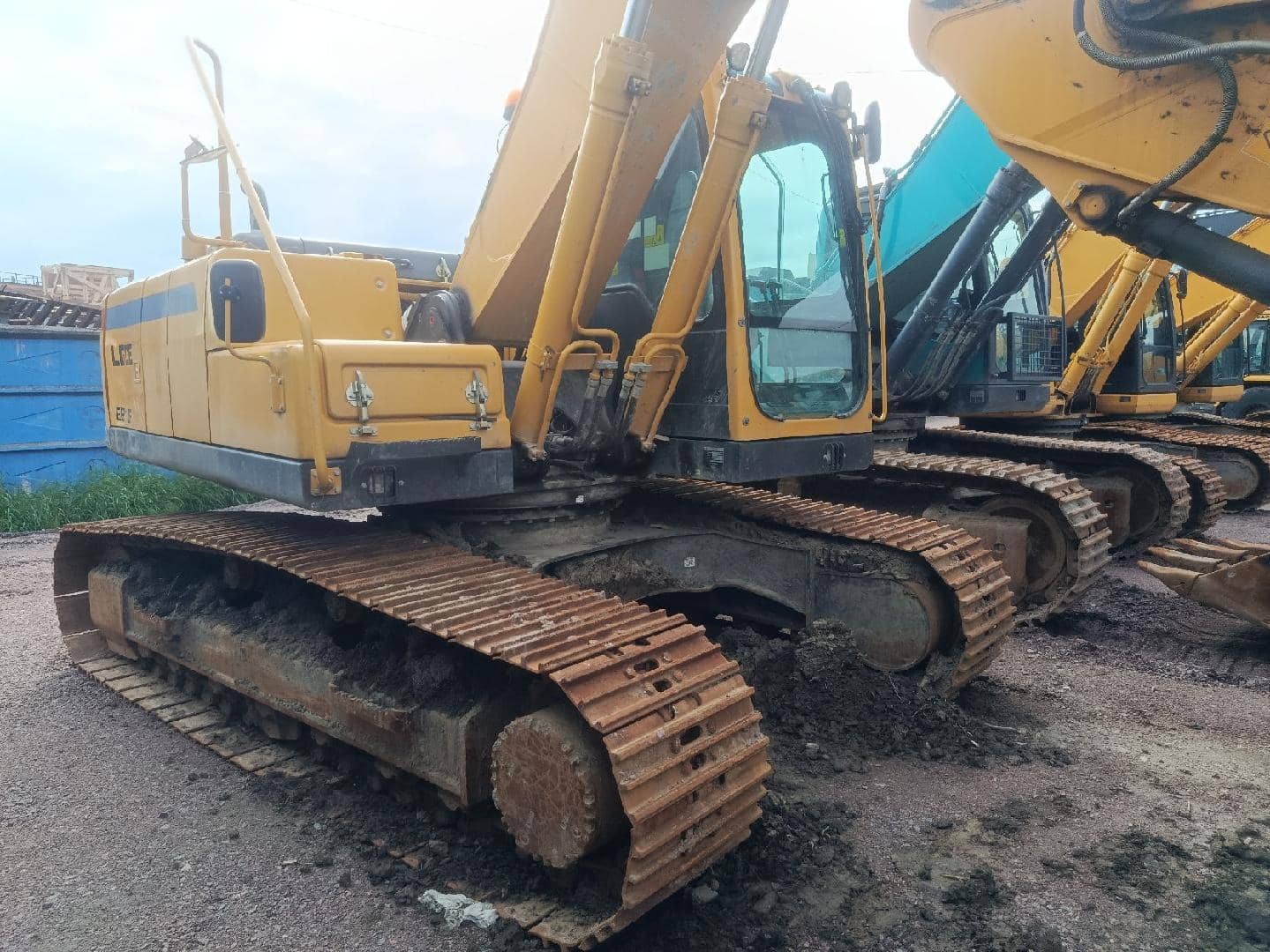 SDLG/LGCE E6210F