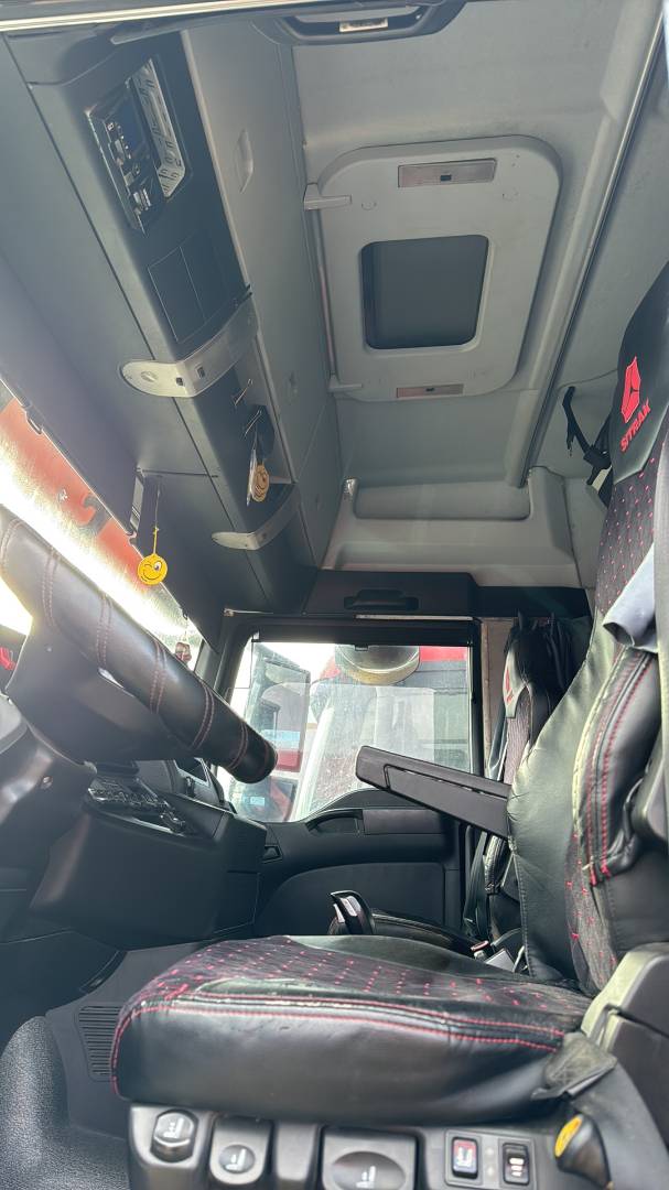 Sitrak С7Н 6×4 ZZ4256V364HE,  213 000 км, 2022 года в лизинг