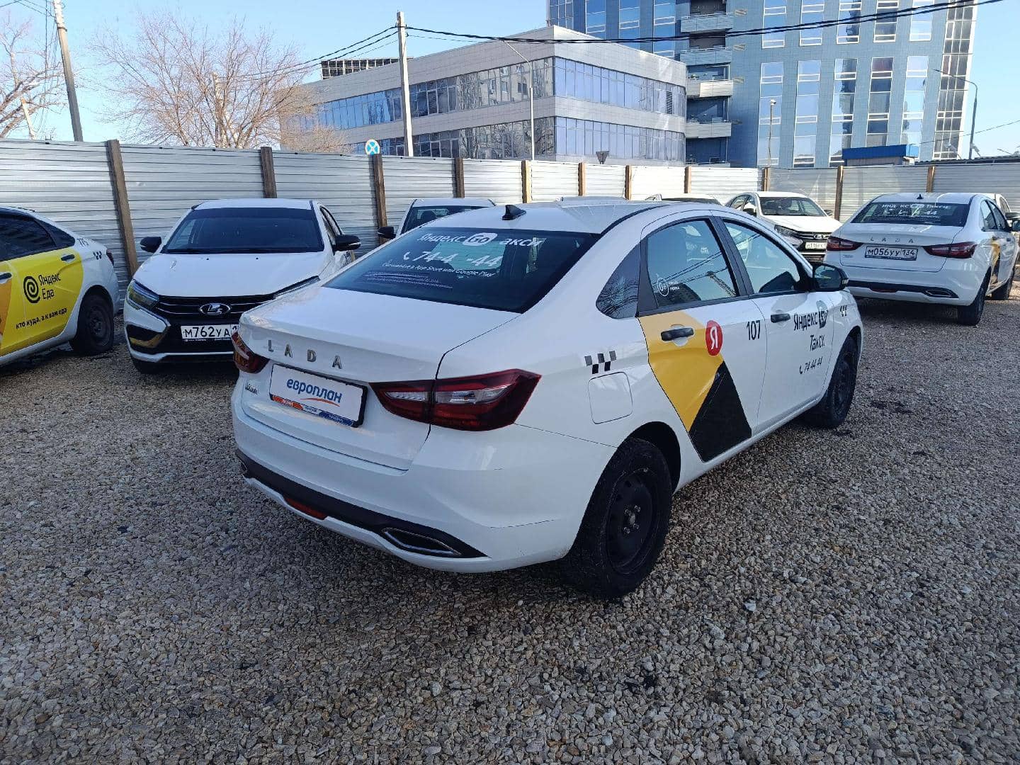 Lada Vesta седан,  133 742 км, 2023 года в лизинг