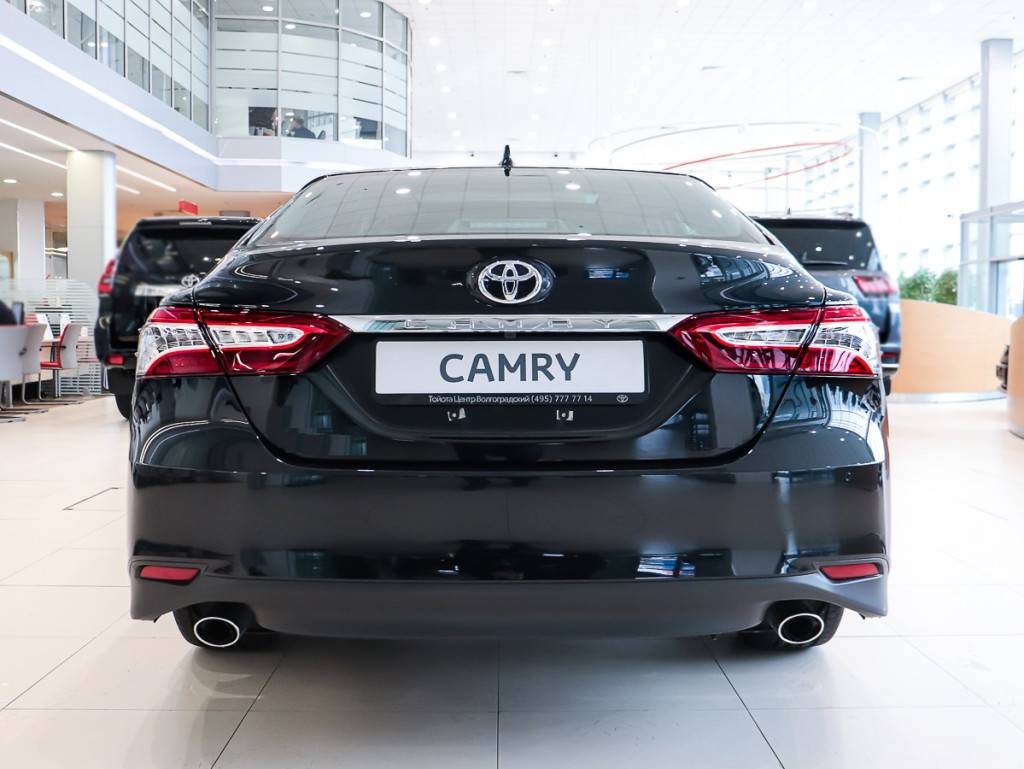 Toyota Camry Deluxe Edition 2.5 АКП