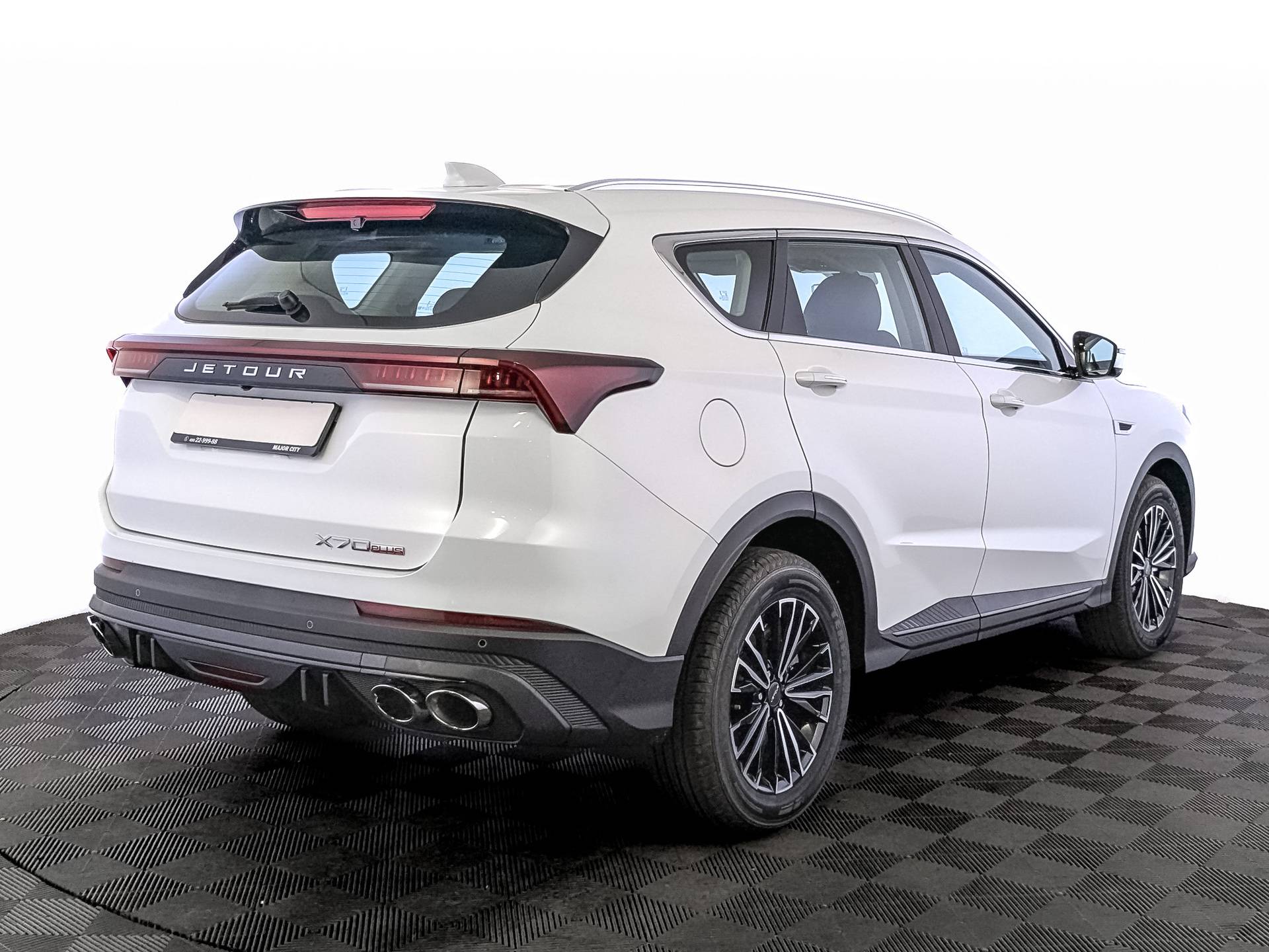 Jetour X70 Plus 1.6TGDI-7DCT Comfort