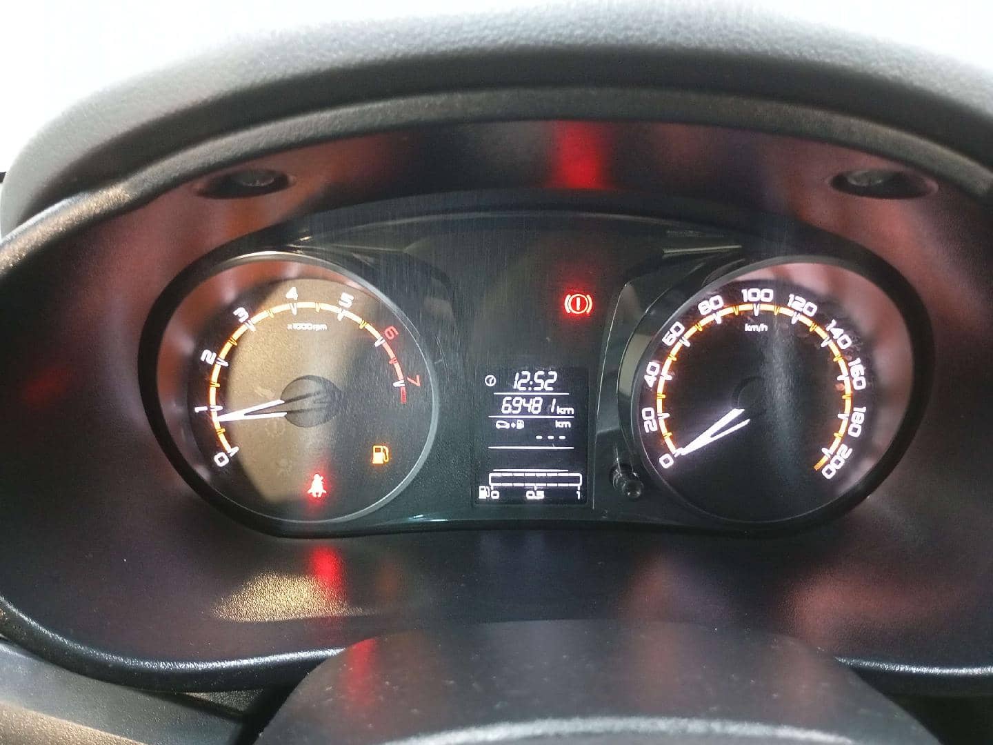 Lada Granta седан,  69 481 км, 2024 года в лизинг