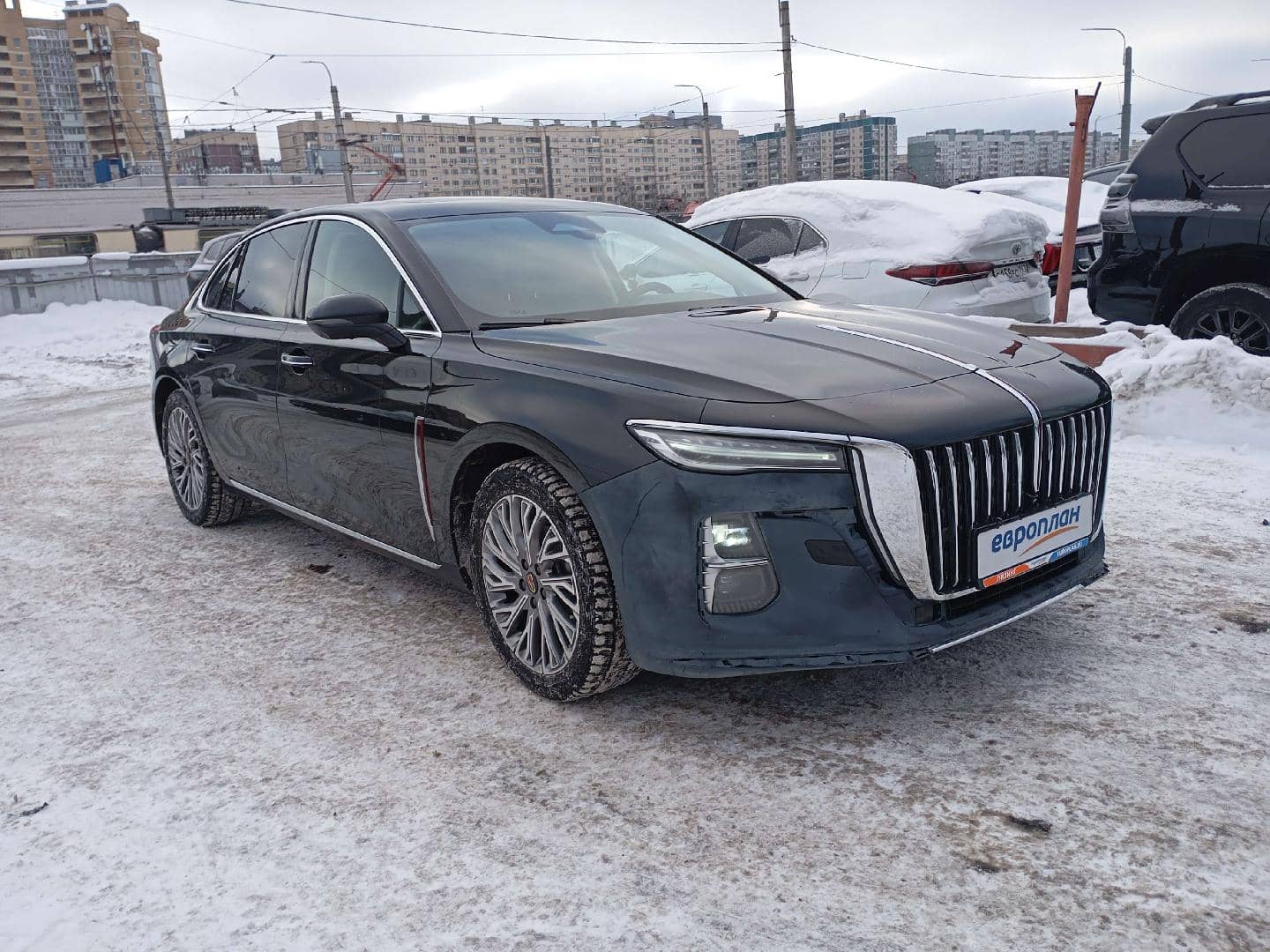 Hongqi H5,  136 153 км, 2024 года в лизинг