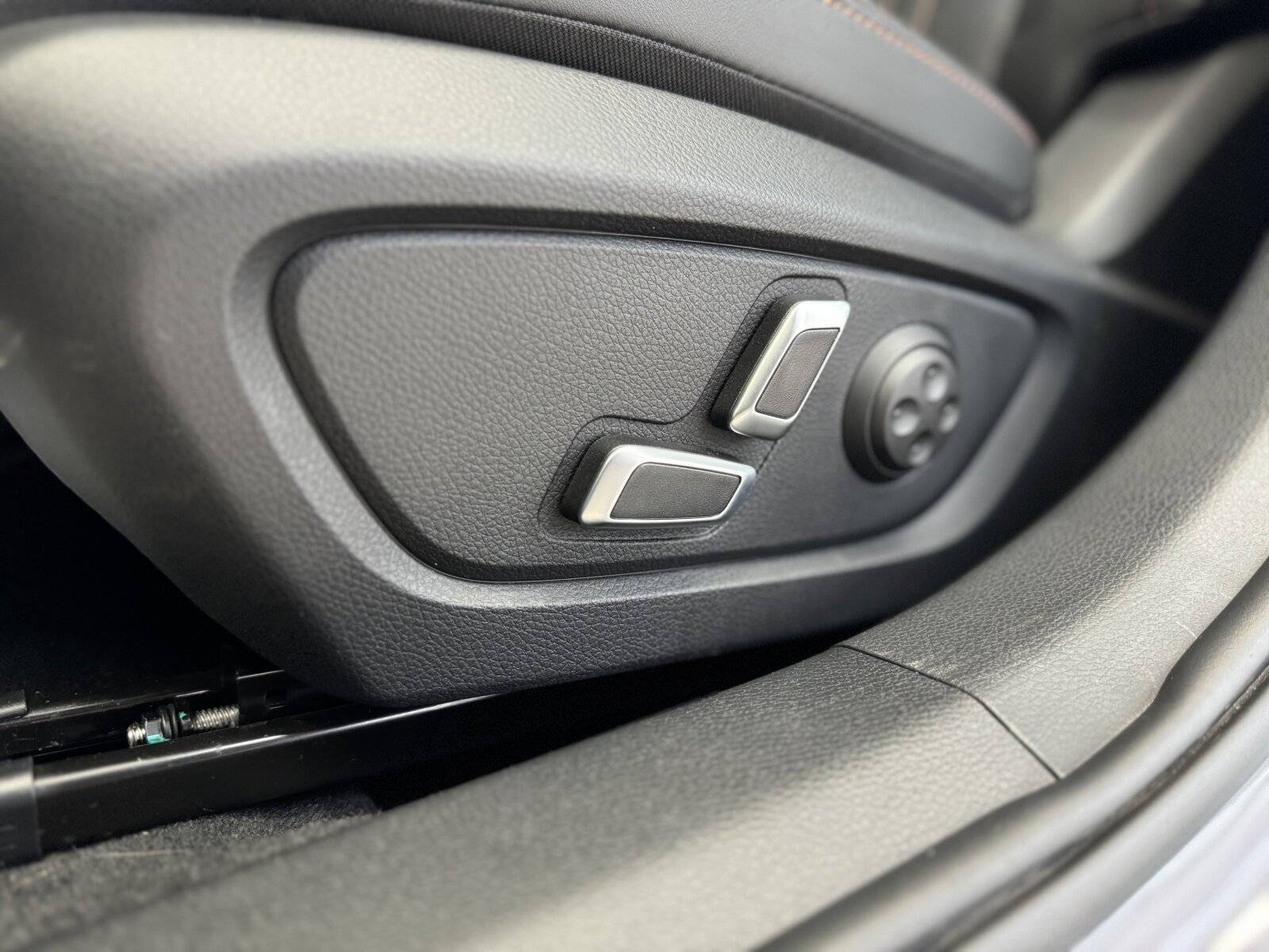 Geely Preface Flagship 2.0T 7DCT