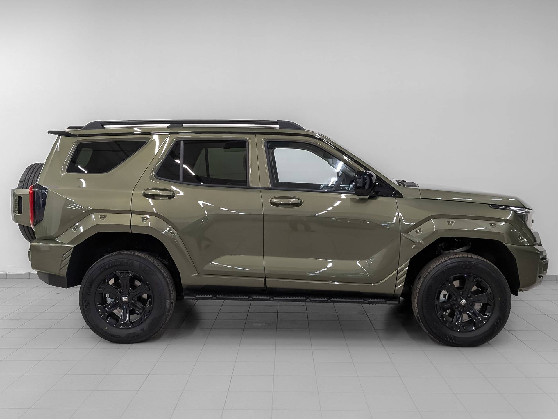 Tank 400 2.0T AT 4WD Premium