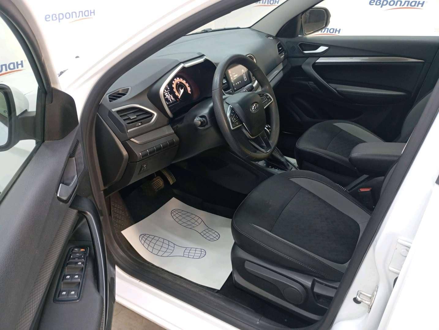 Lada Vesta седан,  119 376 км, 2024 года в лизинг