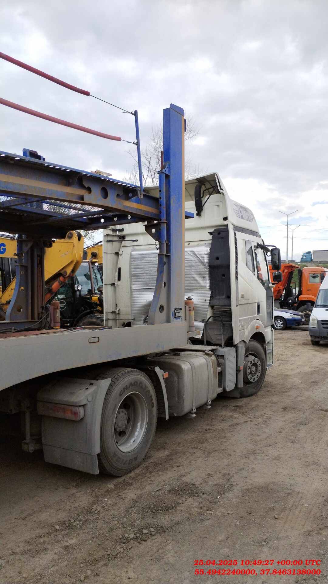 FAW CA4180P77K25E5 4x2,  32 294 км, 2023 года в лизинг