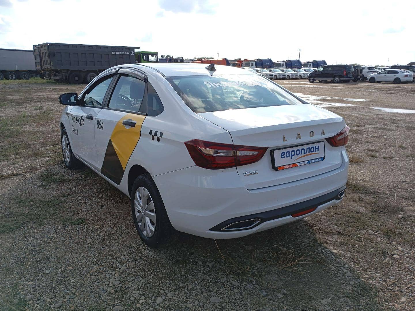 Lada Vesta седан,  95 919 км, 2023 года в лизинг