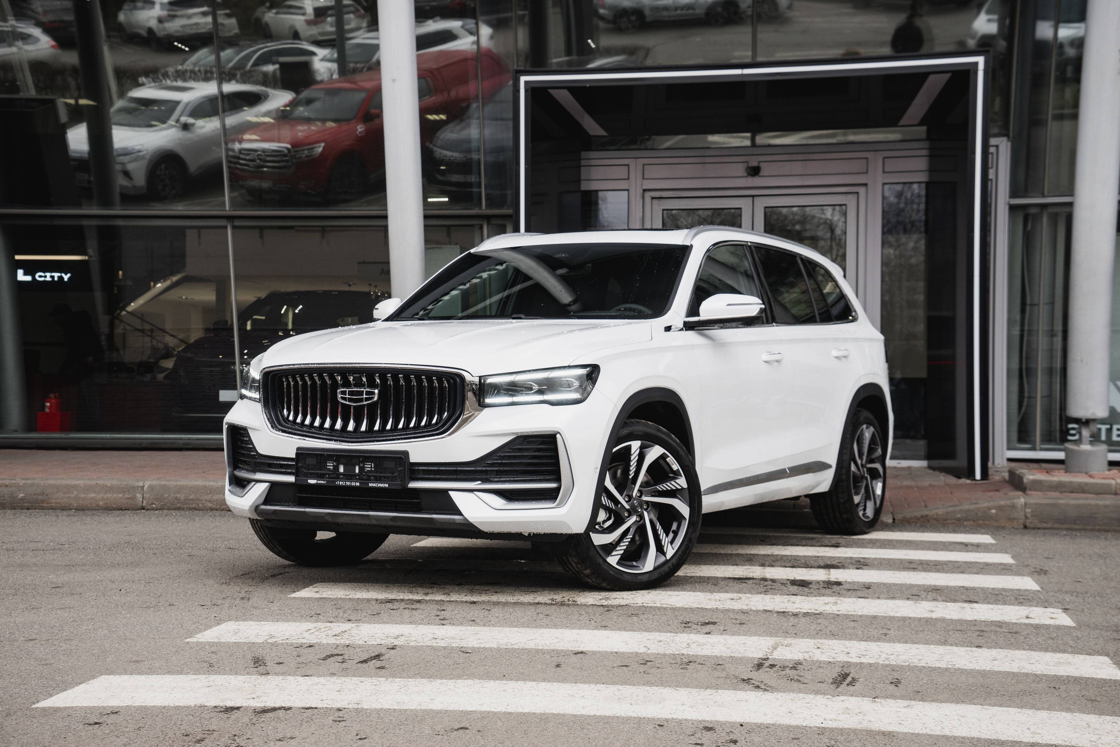 Geely Monjaro Flagship 2.0T (238 hp) 8AT 4WD