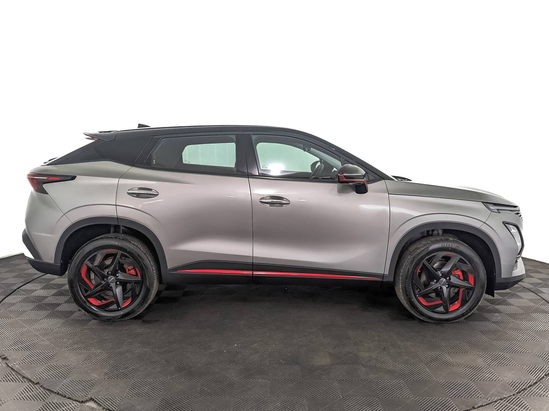OMODA C5 Supreme 1.6 DCT AWD