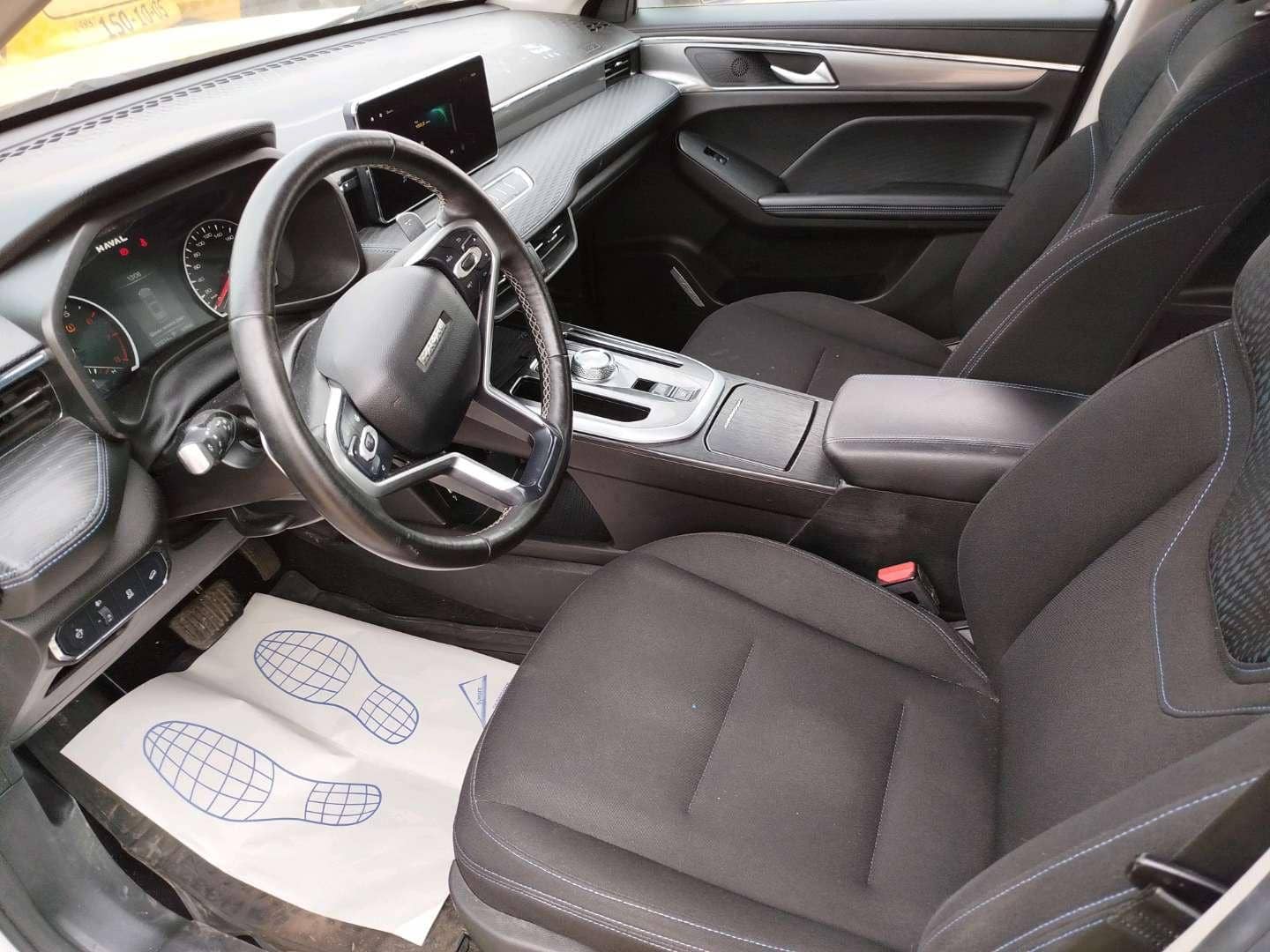 Haval Jolion,  131 614 км, 2024 года в лизинг
