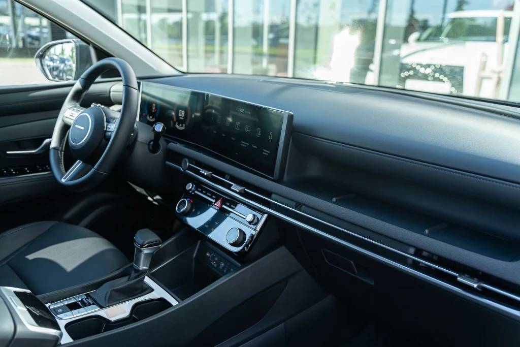 Hyundai Tucson Travel 2.0 6AT 4WD