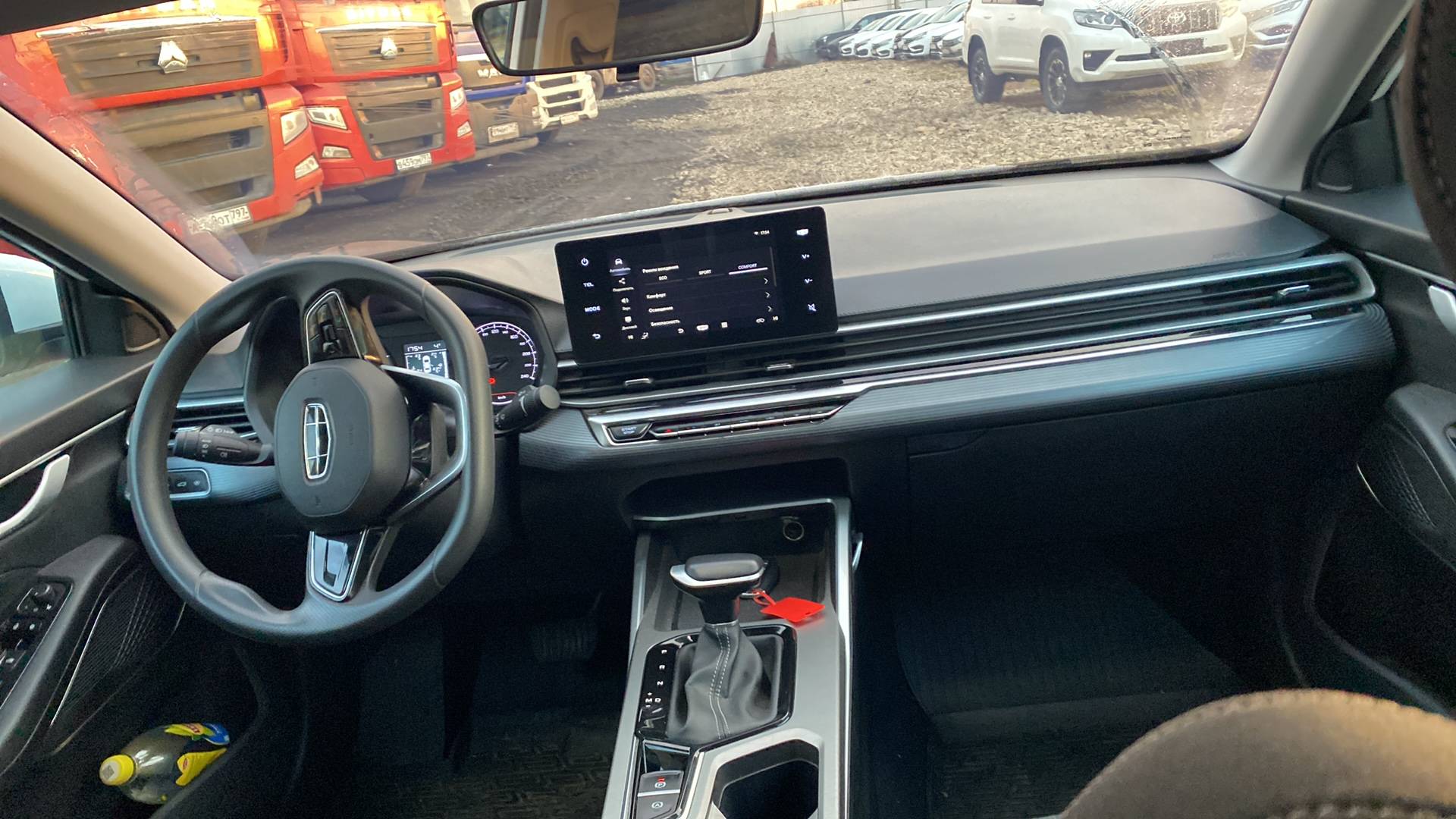 Geely Emgrand,  93 233 км, 2024 года в лизинг