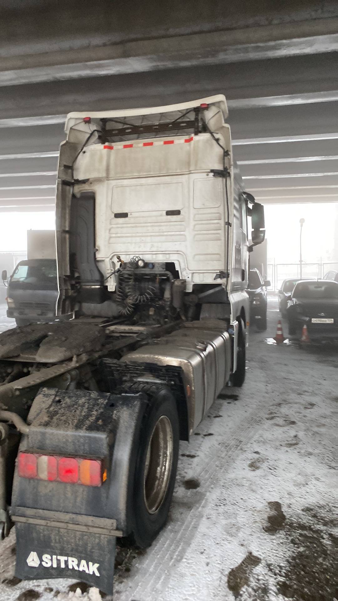 Sitrak C7H 4x2 ZZ4186V361HE,  369 933 км, 2023 года в лизинг