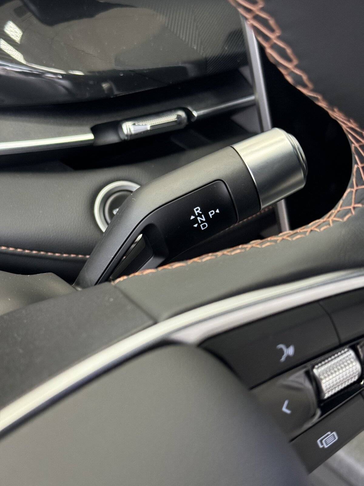 Geely Preface Flagship 2.0T 7DCT