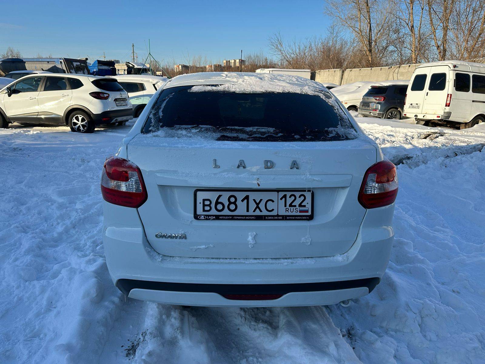 Lada Granta лифтбек,  71 861 км, 2023 года в лизинг