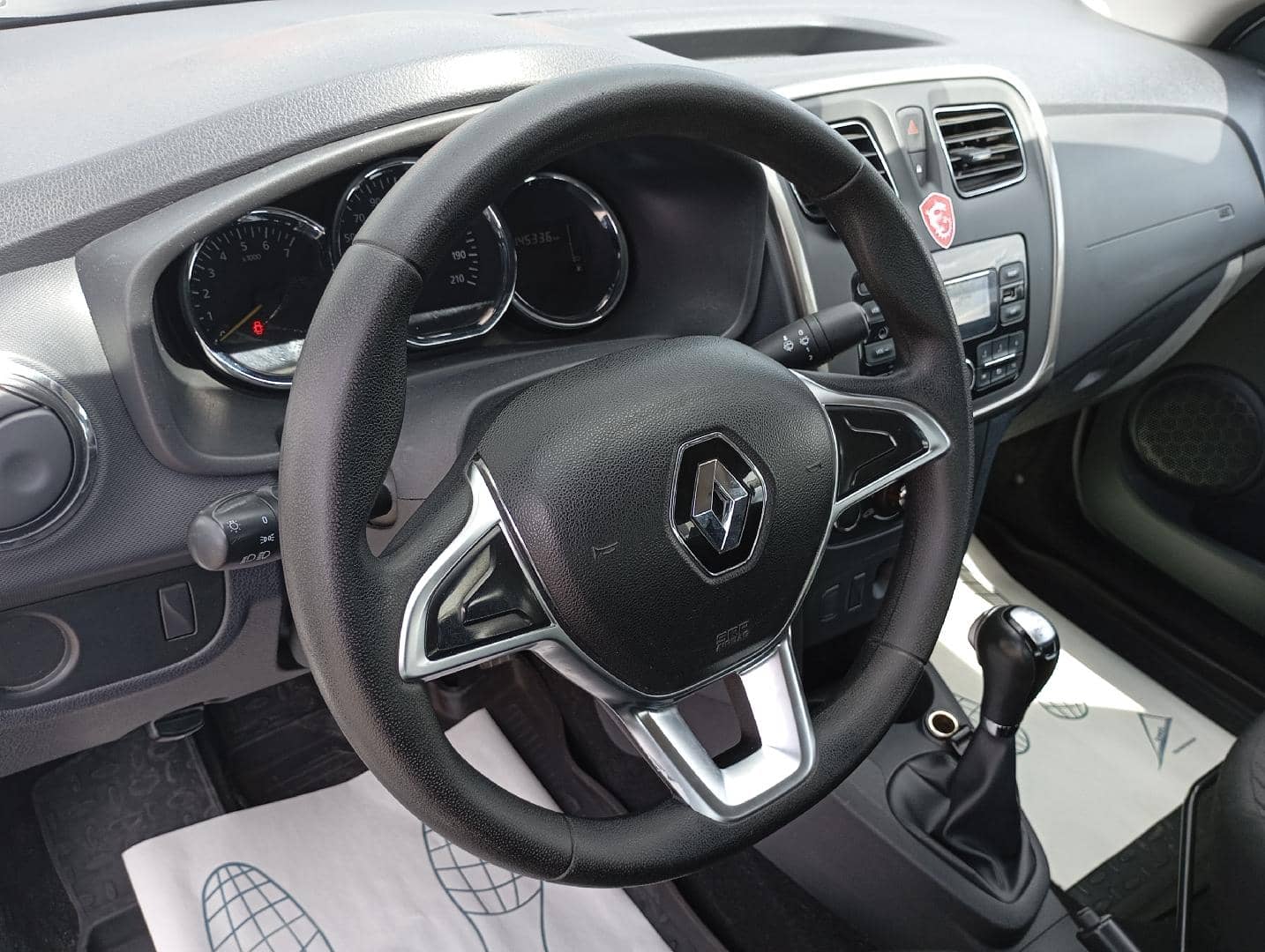 Renault Logan II,  145 336 км, 2020 года в лизинг