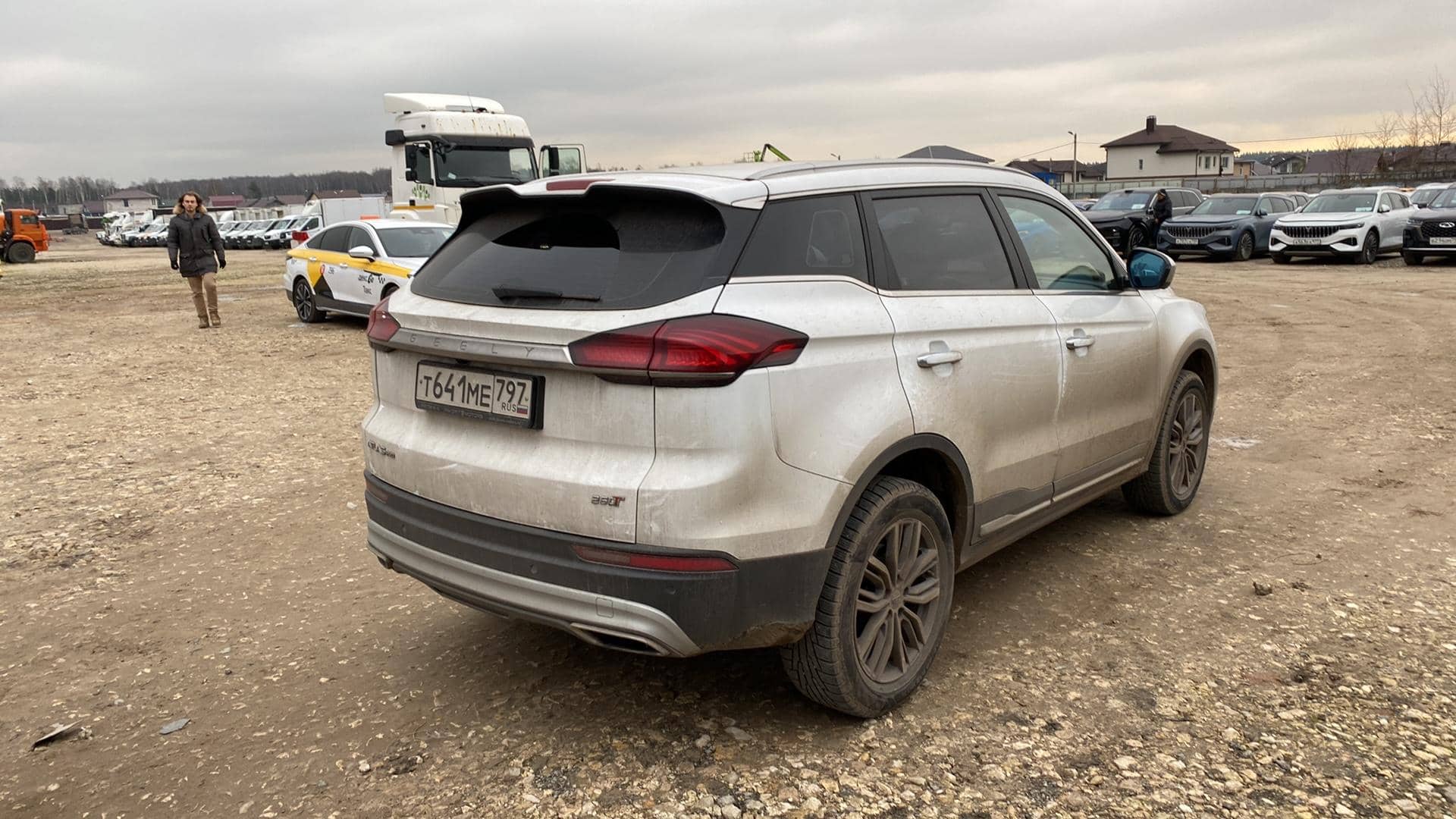 Geely Atlas Pro,  35 962 км, 2022 года в лизинг