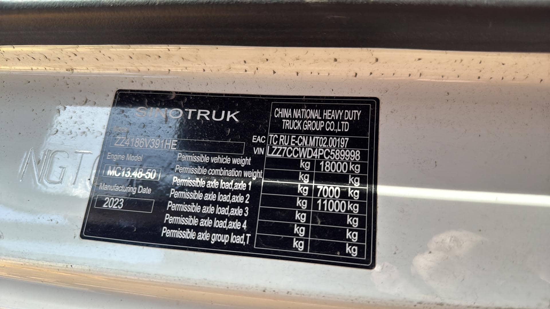 Sitrak ZZ4186V391HE,  350 000 км, 2023 года в лизинг