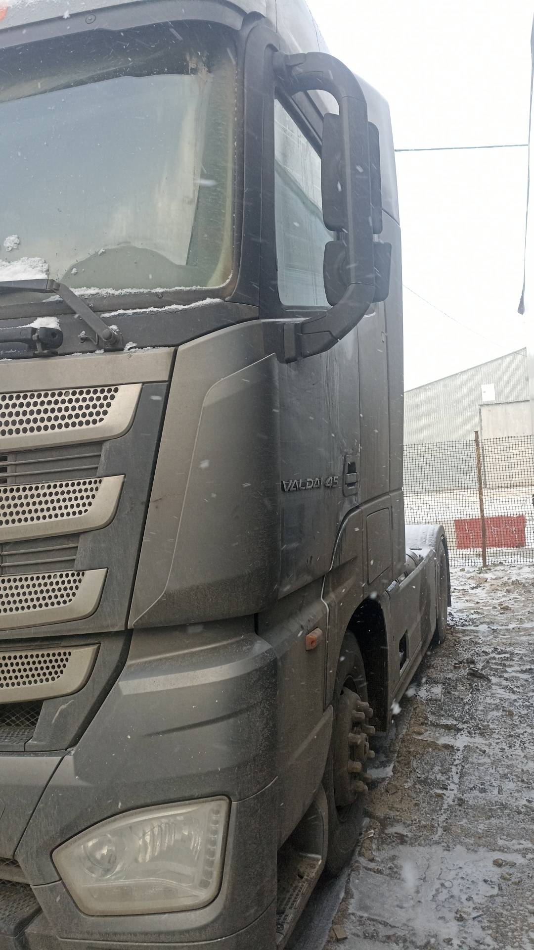 VALDAI Valdai 45 (FB2R13),  218 019 км, 2024 года в лизинг