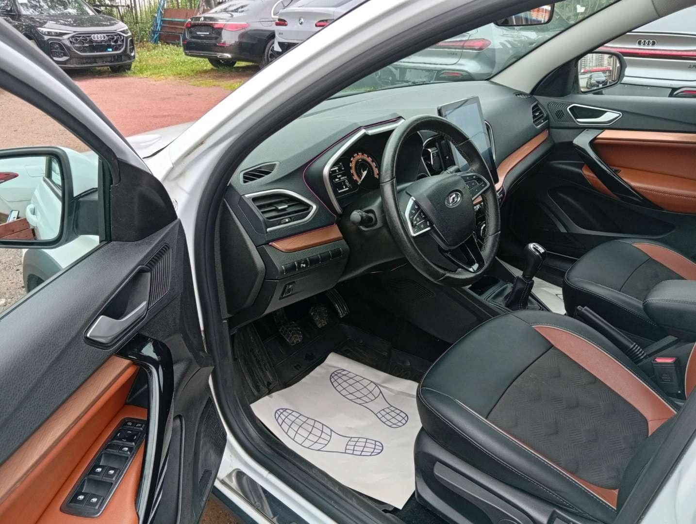 Lada Vesta универсал Кросс,  24 559 км, 2024 года в лизинг