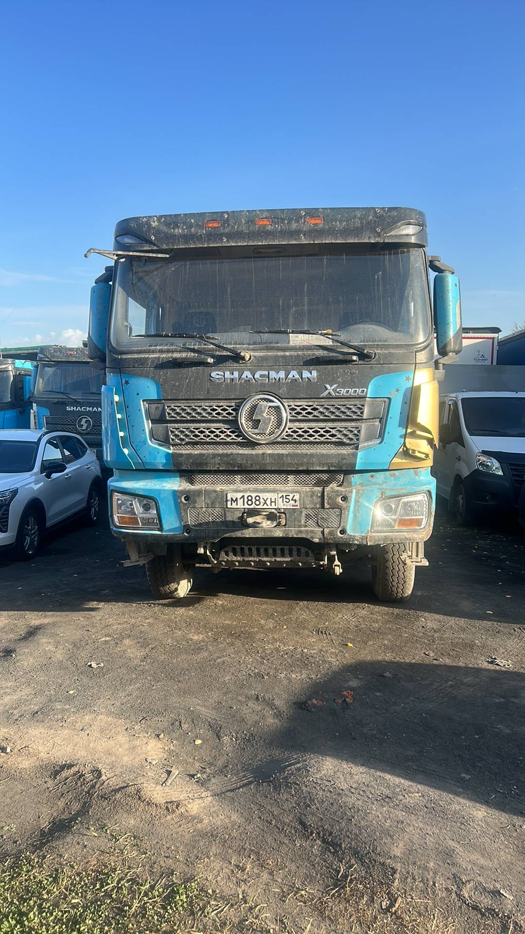 Shacman SX33186V366,  182 938 км, 2023 года в лизинг