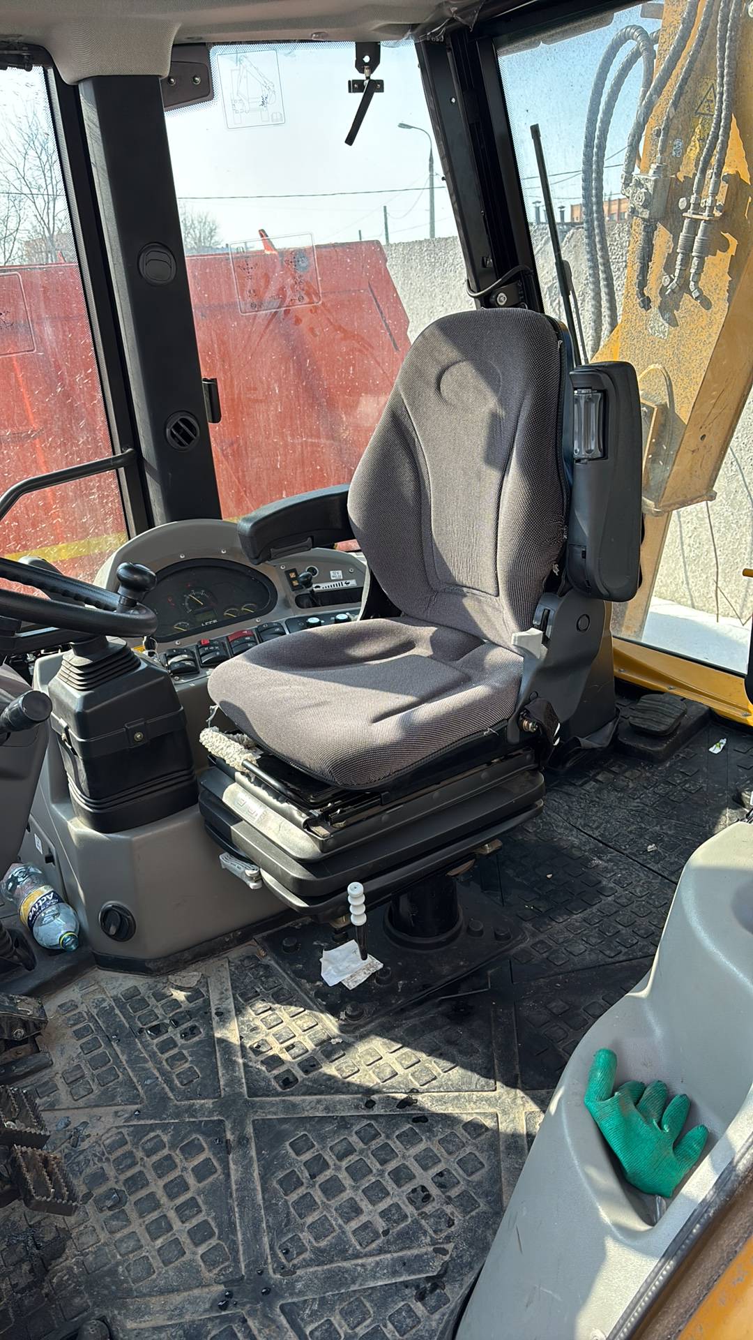 SDLG/LGCE B877F, 2024 года в лизинг