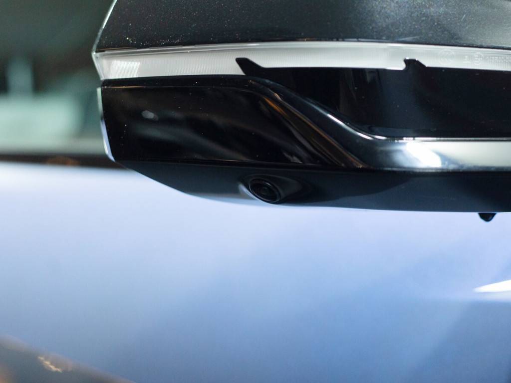 Geely Atlas Флагман 2.0Т АТ полный привод