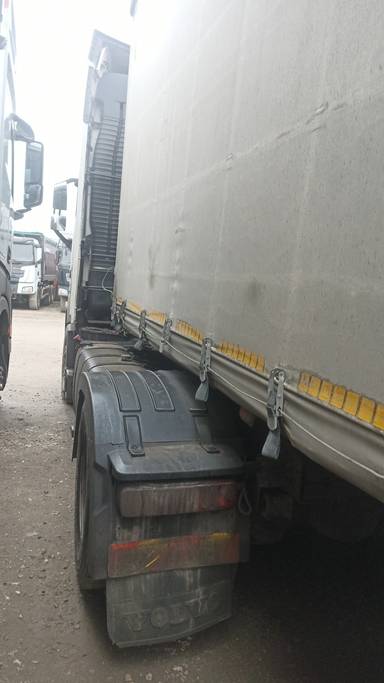 Volvo FH 460 4x2 (FH Globetrotter)