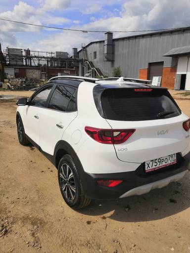 KIA KX1