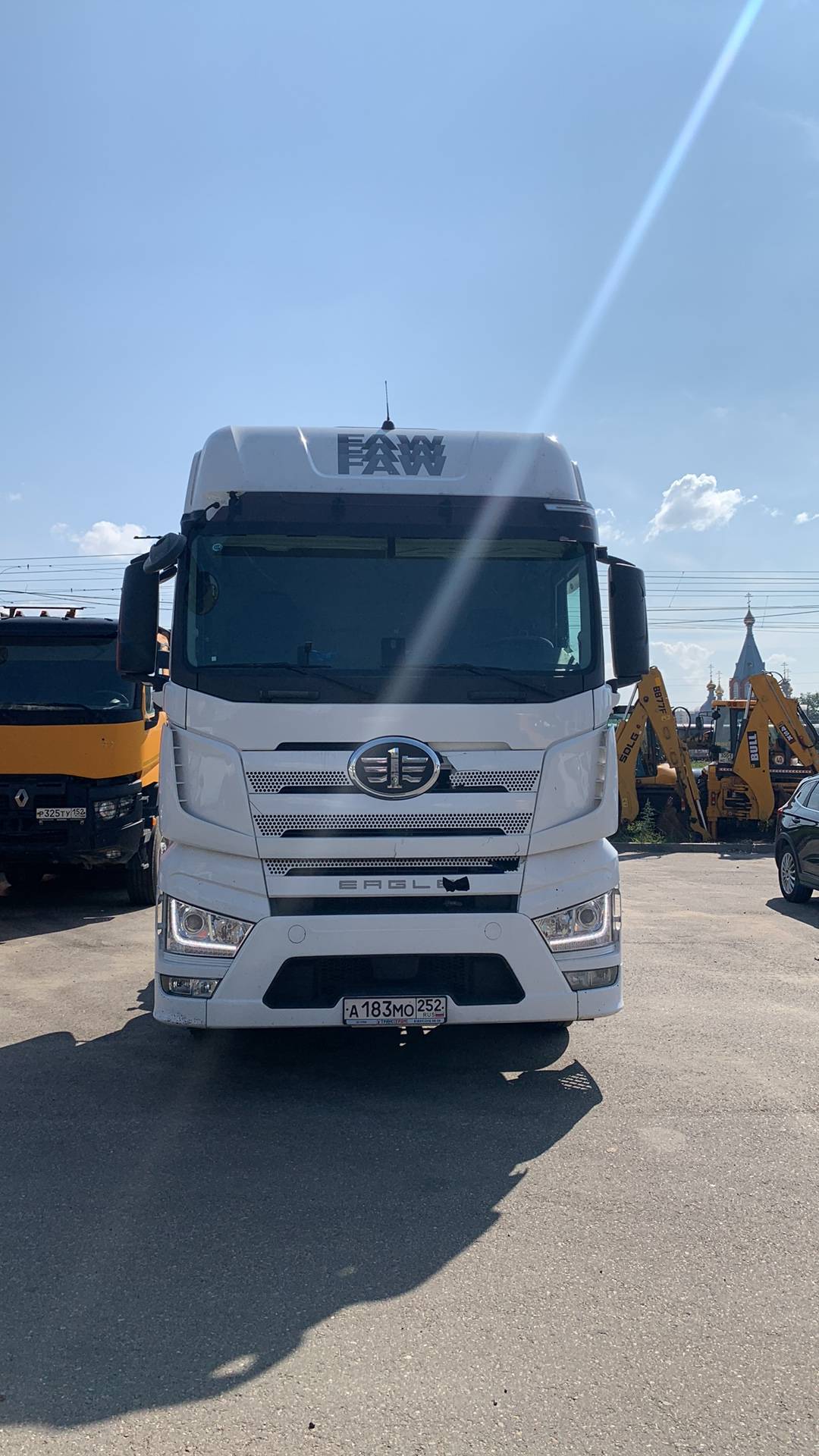 FAW CA4180P77K25E5 4x2,  254 563 км, 2023 года в лизинг