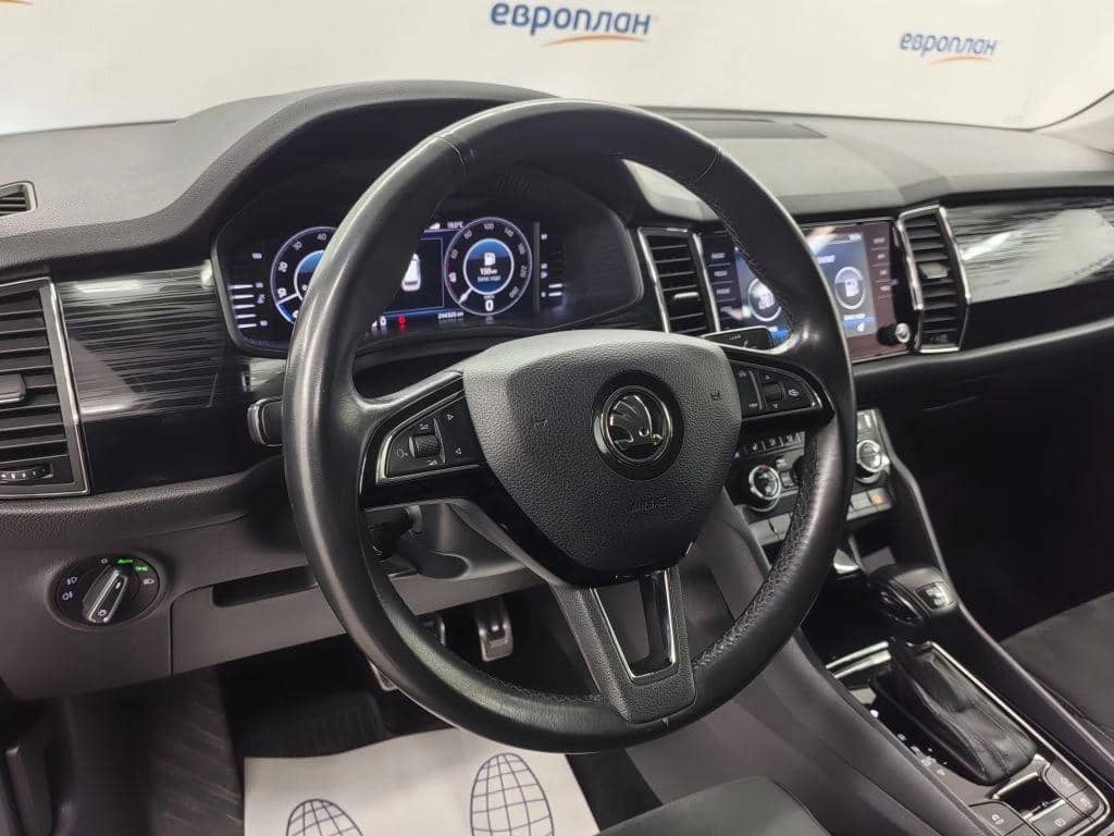 Skoda Kodiaq,  244 326 км, 2019 года в лизинг