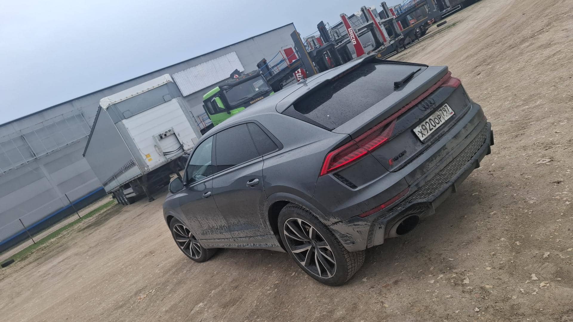 Audi RS Q8,  66 556 км, 2022 года в лизинг