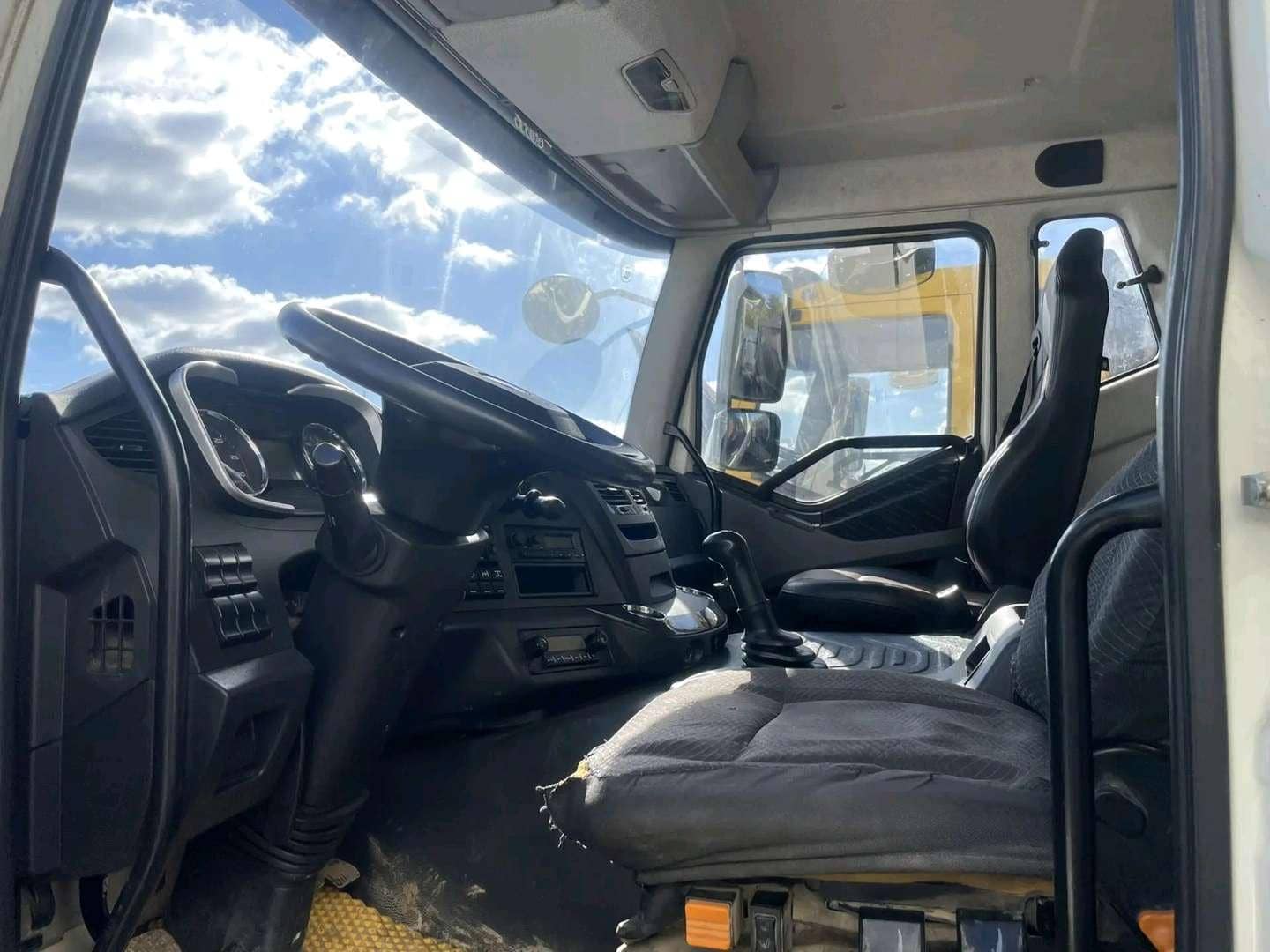 FAW CA3310P66K24T4E5 8х4,  152 454 км, 2022 года в лизинг