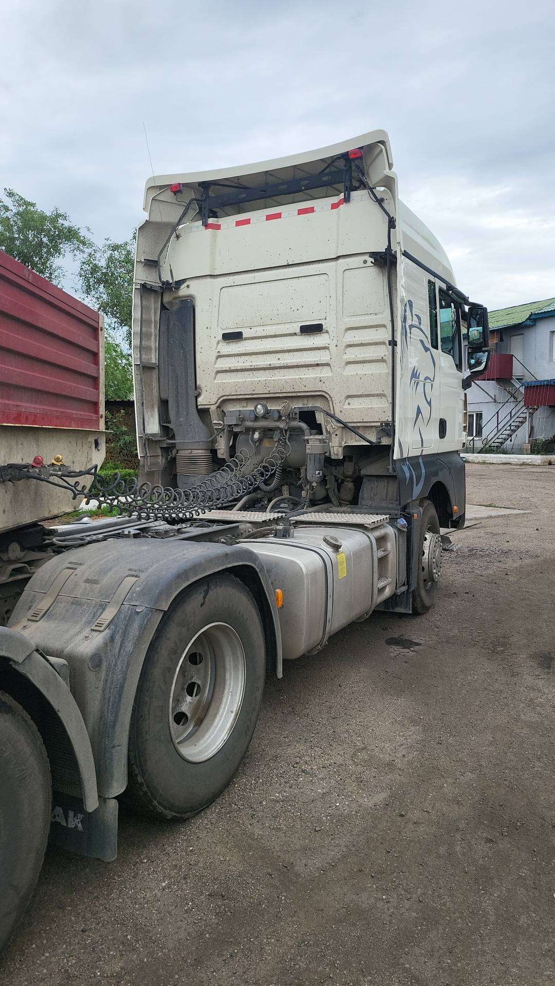 Sitrak С7Н 6×4 ZZ4256V364HE,  94 911 км, 2023 года в лизинг