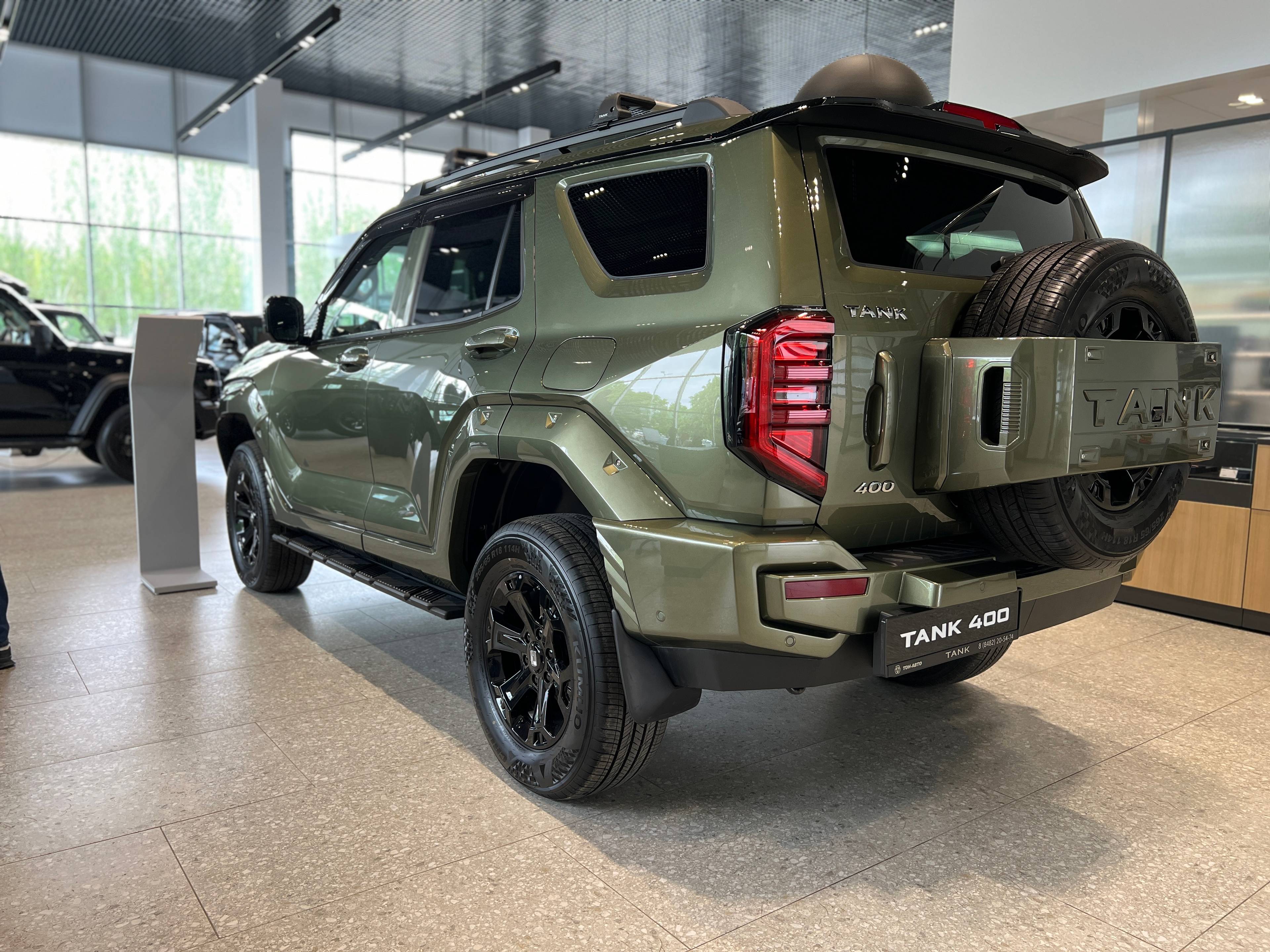 Tank 400 2.0T AT 4WD Premium