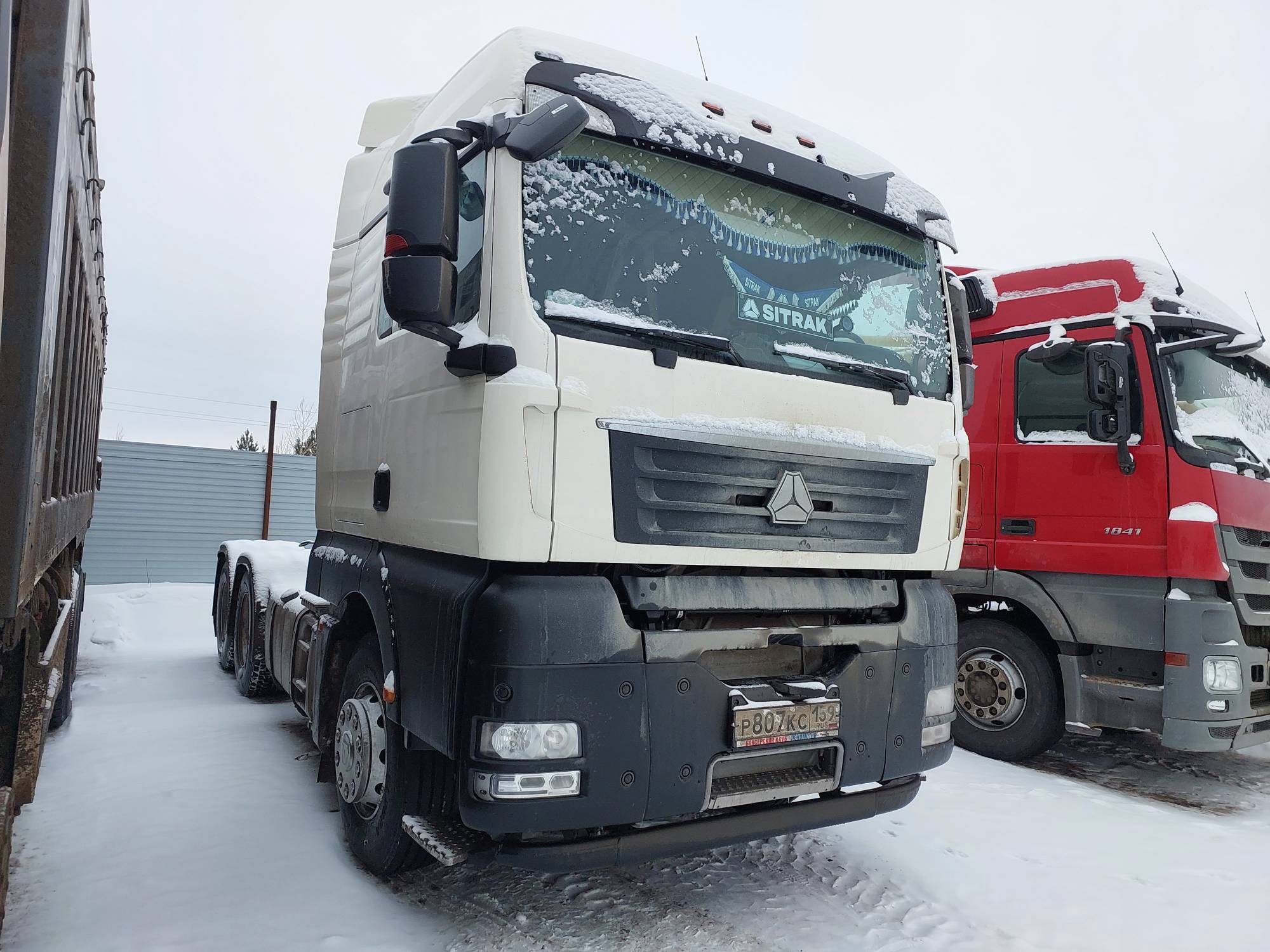 Sitrak С7Н 6×4 ZZ4256V364HE Лот 000001430