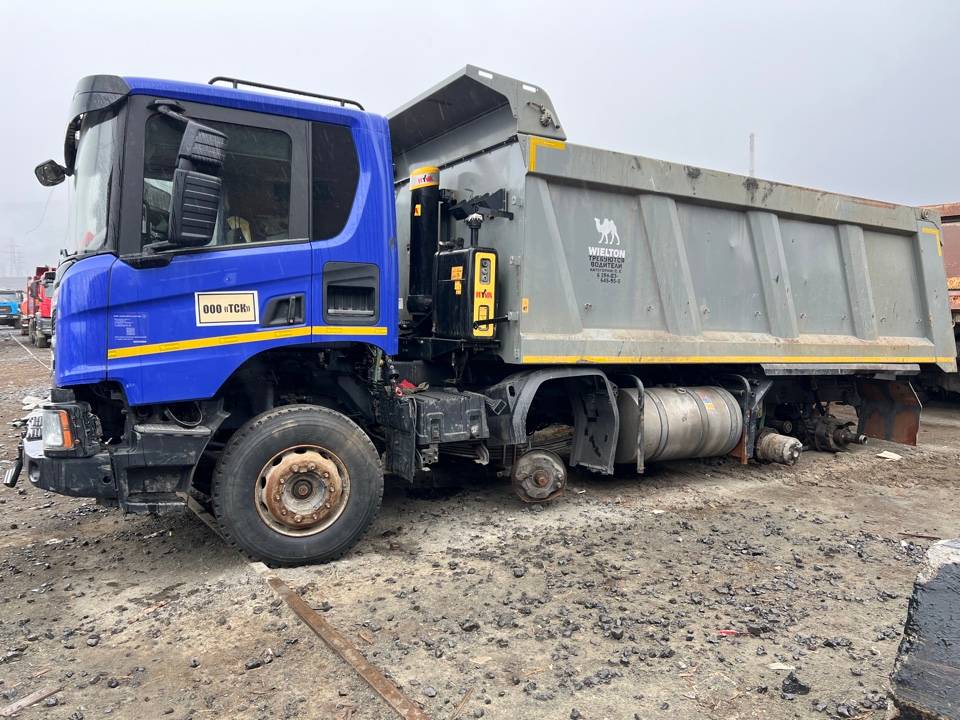 SCANIA P 440 B8x4HZ (L) (СP14) Лот 000004895