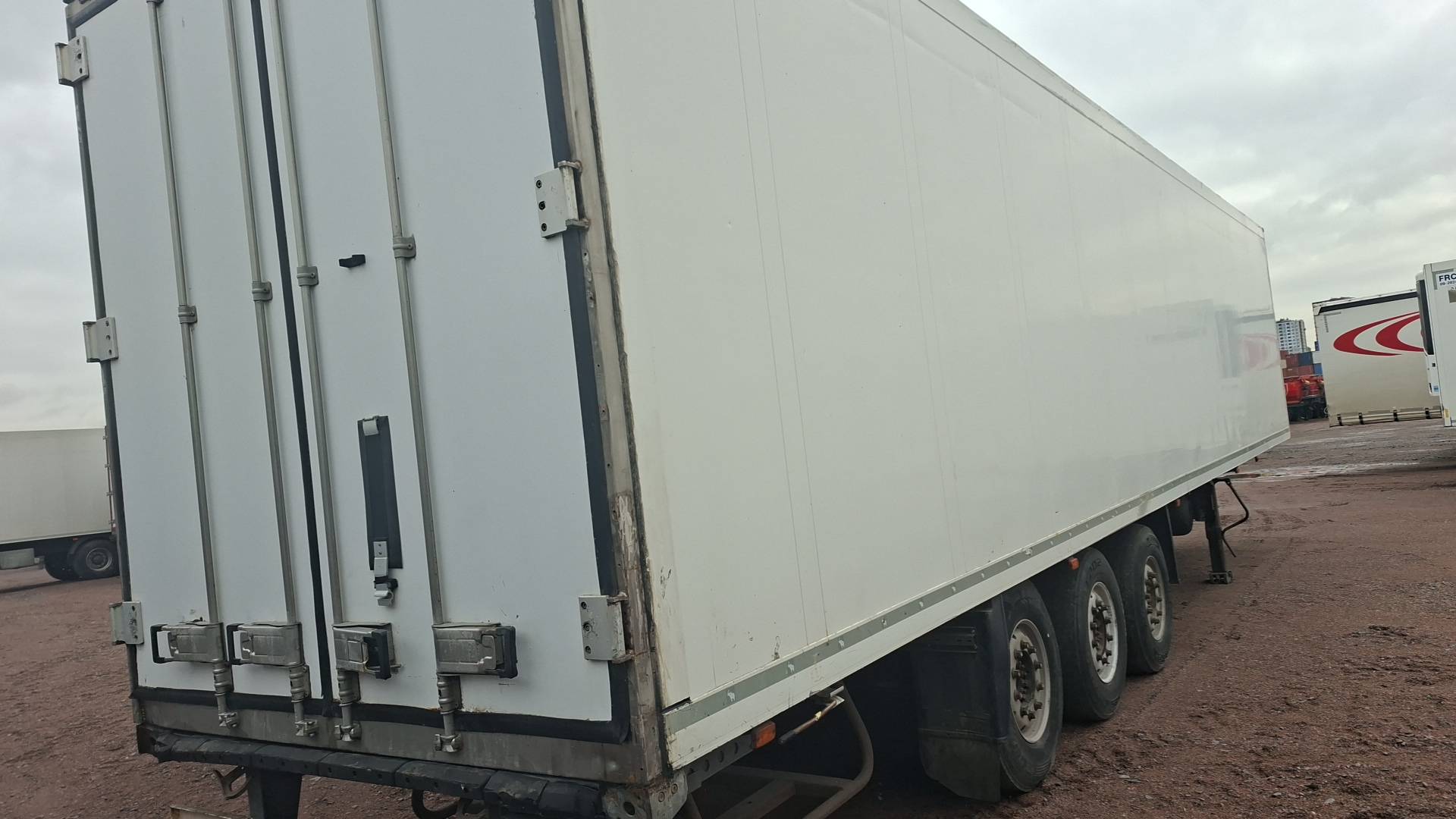 SCHMITZ Рефрижератор SCB*S3B, 2014 года в лизинг