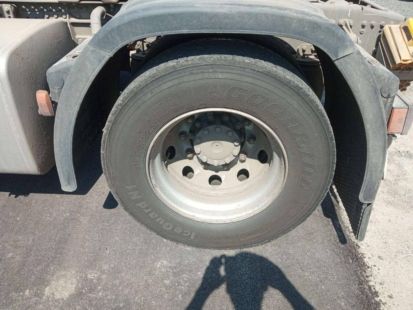Sitrak ZZ4186V391HE,  321 734 км, 2024 года в лизинг