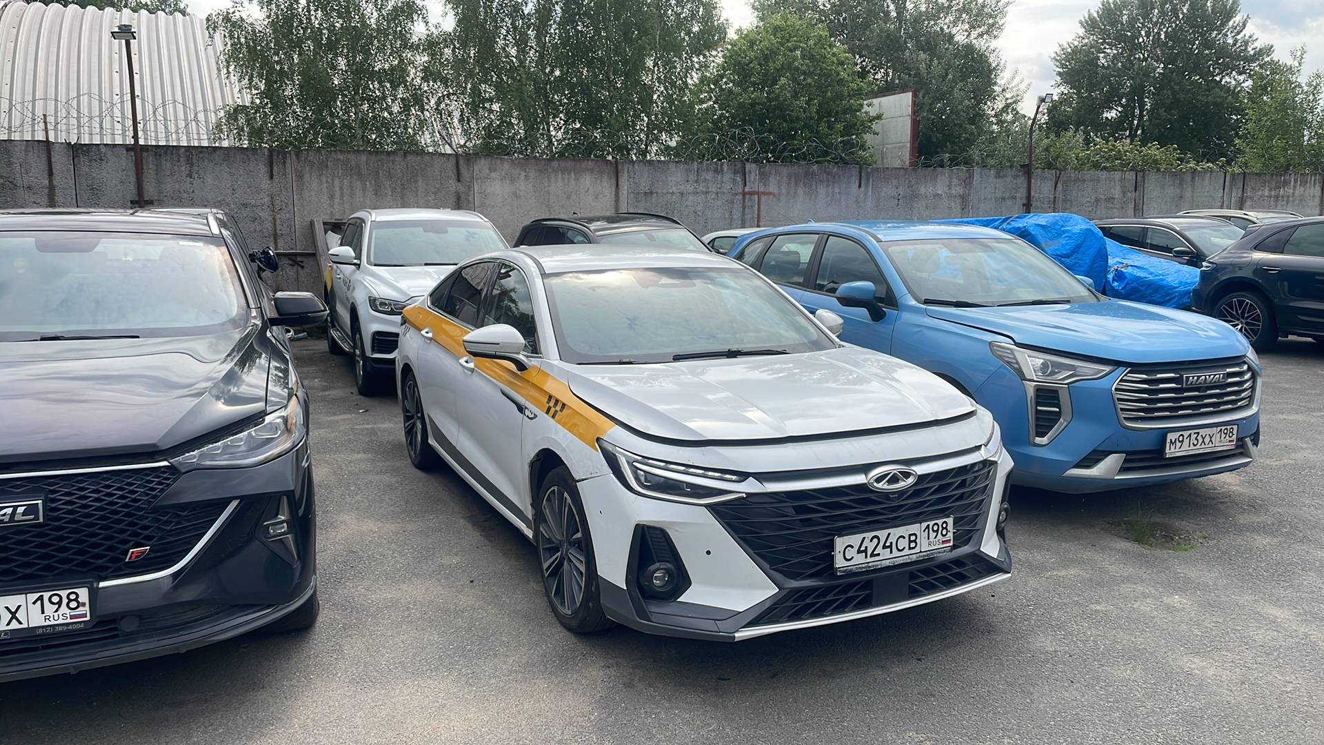 Chery Arrizo 8