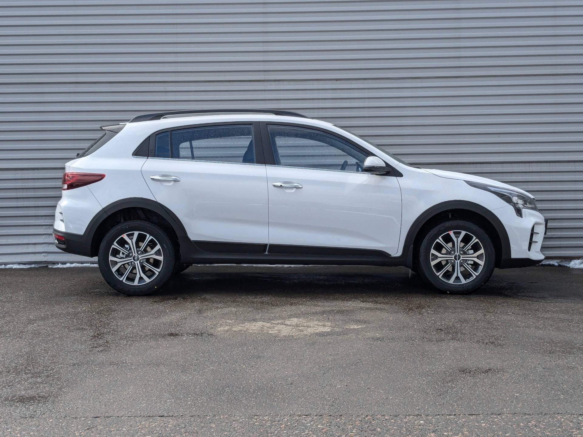 Solaris KRX Premium 1.6 6AT