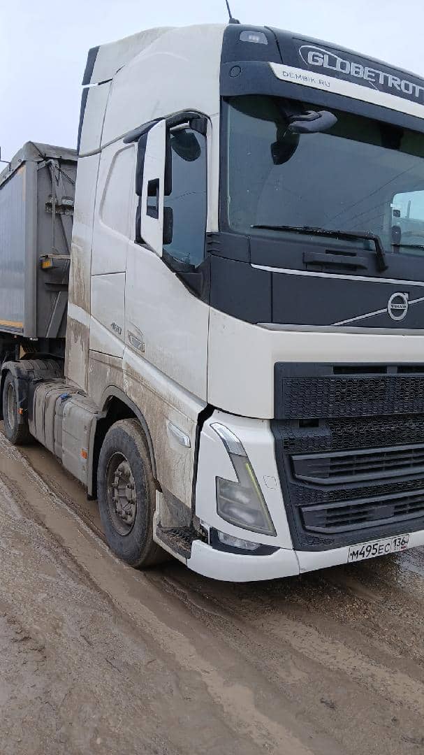 Volvo FH 460 4x2 (FH Globetrotter),  674 794 км, 2022 года в лизинг