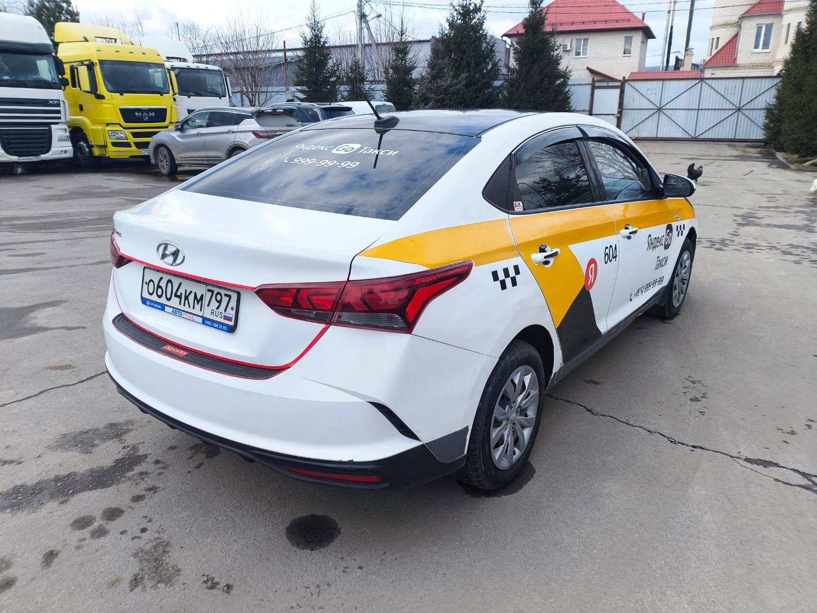 Hyundai Solaris,  287 305 км, 2021 года в лизинг