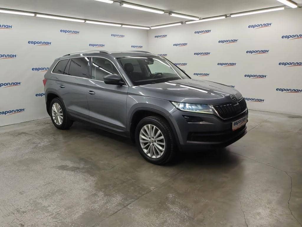 Skoda Kodiaq,  244 326 км, 2019 года в лизинг