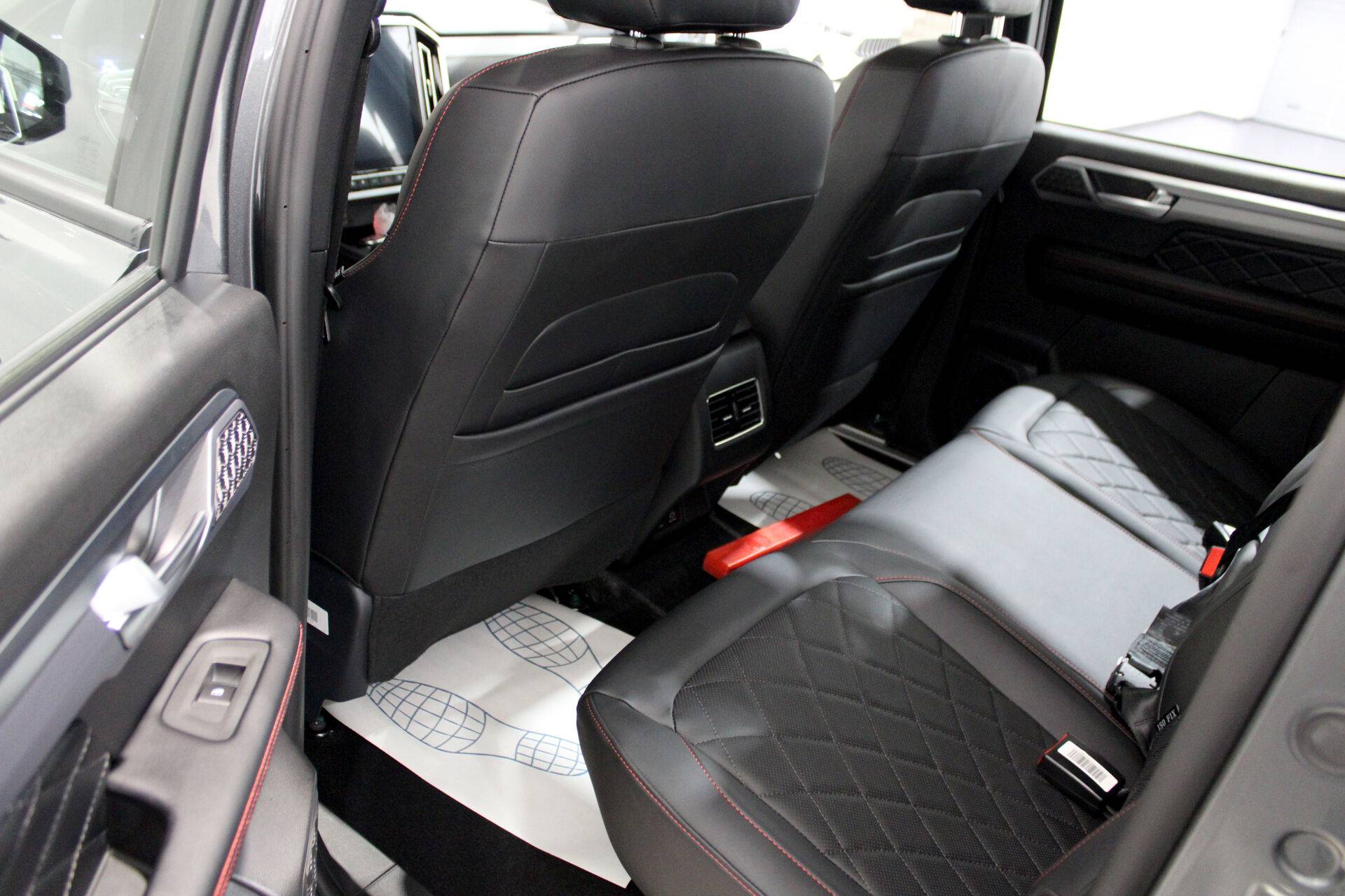 JAC T9 Explore 2.0T AT 4WD