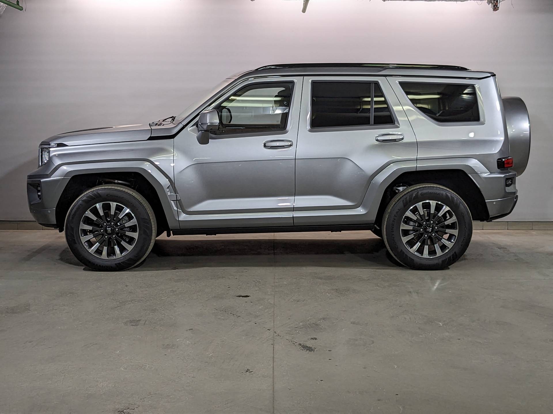 Tank 700 Superior 3.0 9AT 4WD