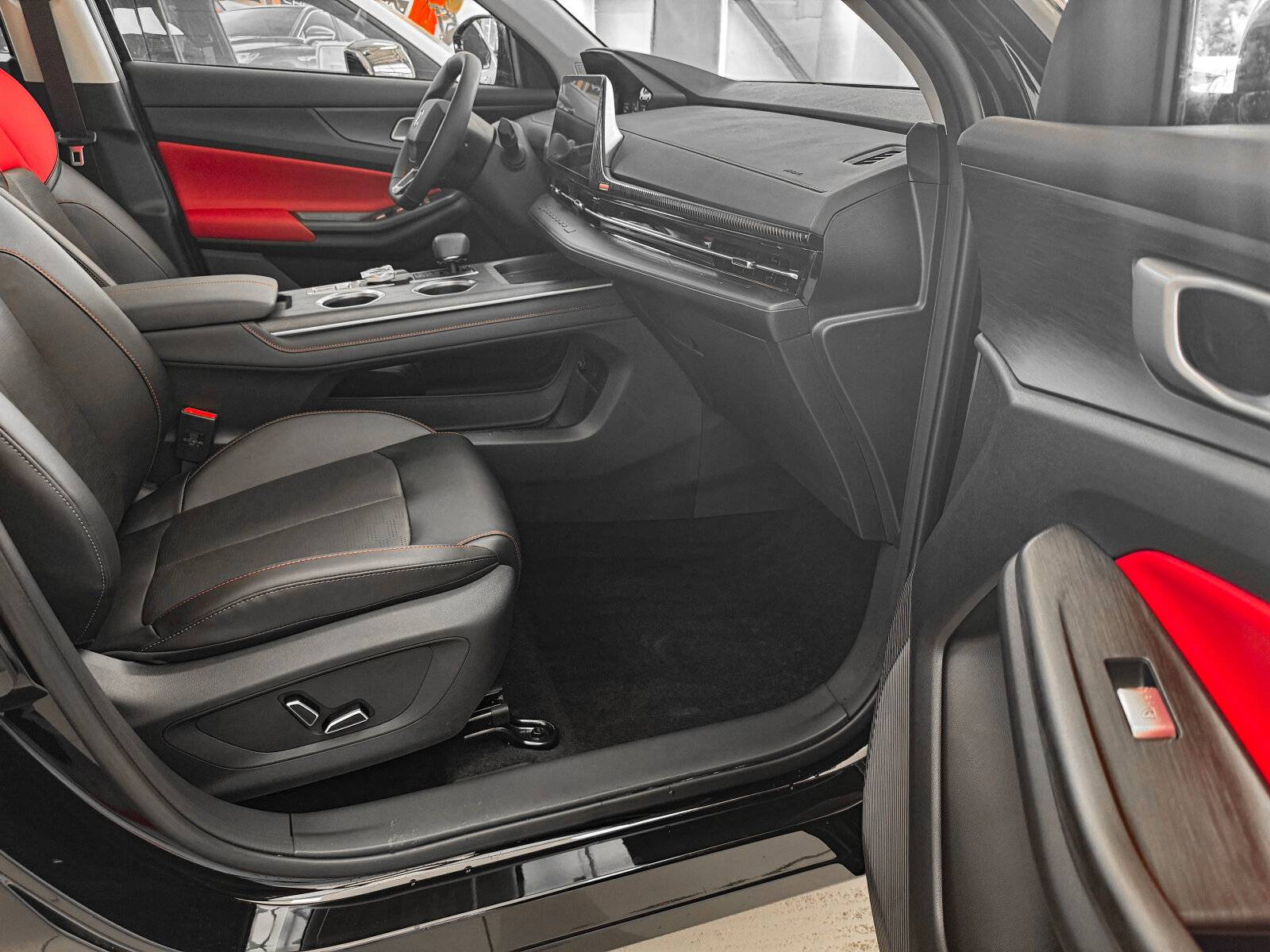 Changan Uni-S Tech 1.5T 7DCT