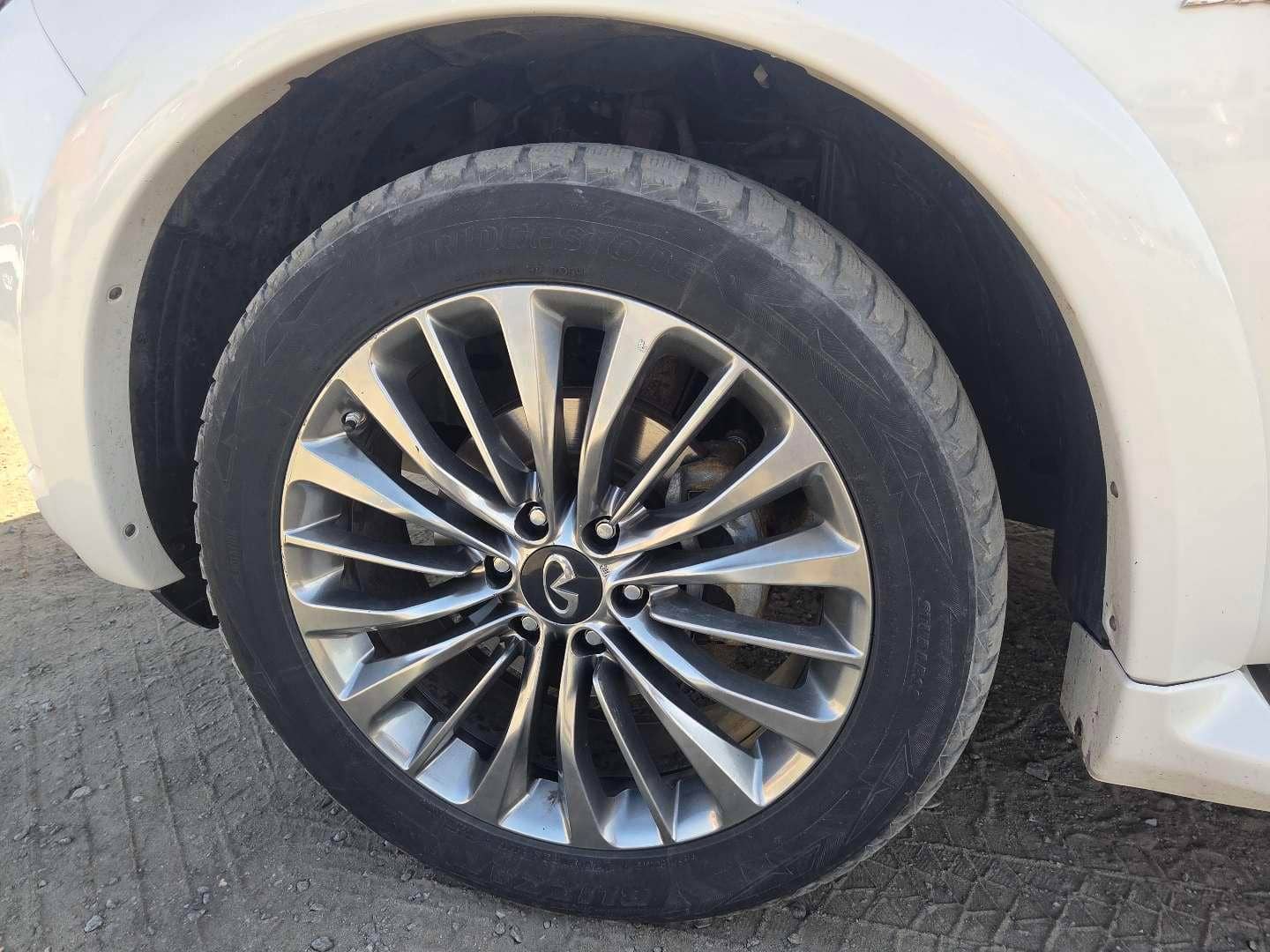 INFINITI QX80,  144 856 км, 2019 года в лизинг