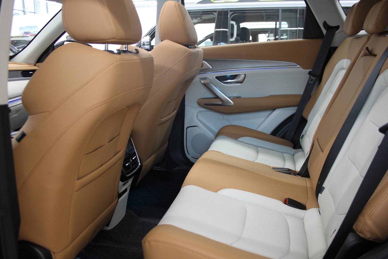 Jetour X70 Plus 1.6TGDI-7DCT Luxury